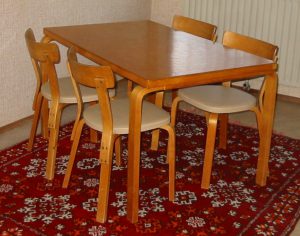 Aalto_table_and_chairs1